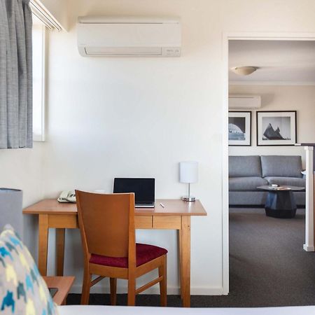 Aparthotel Mantra On Northbourne Canberra Exterior foto