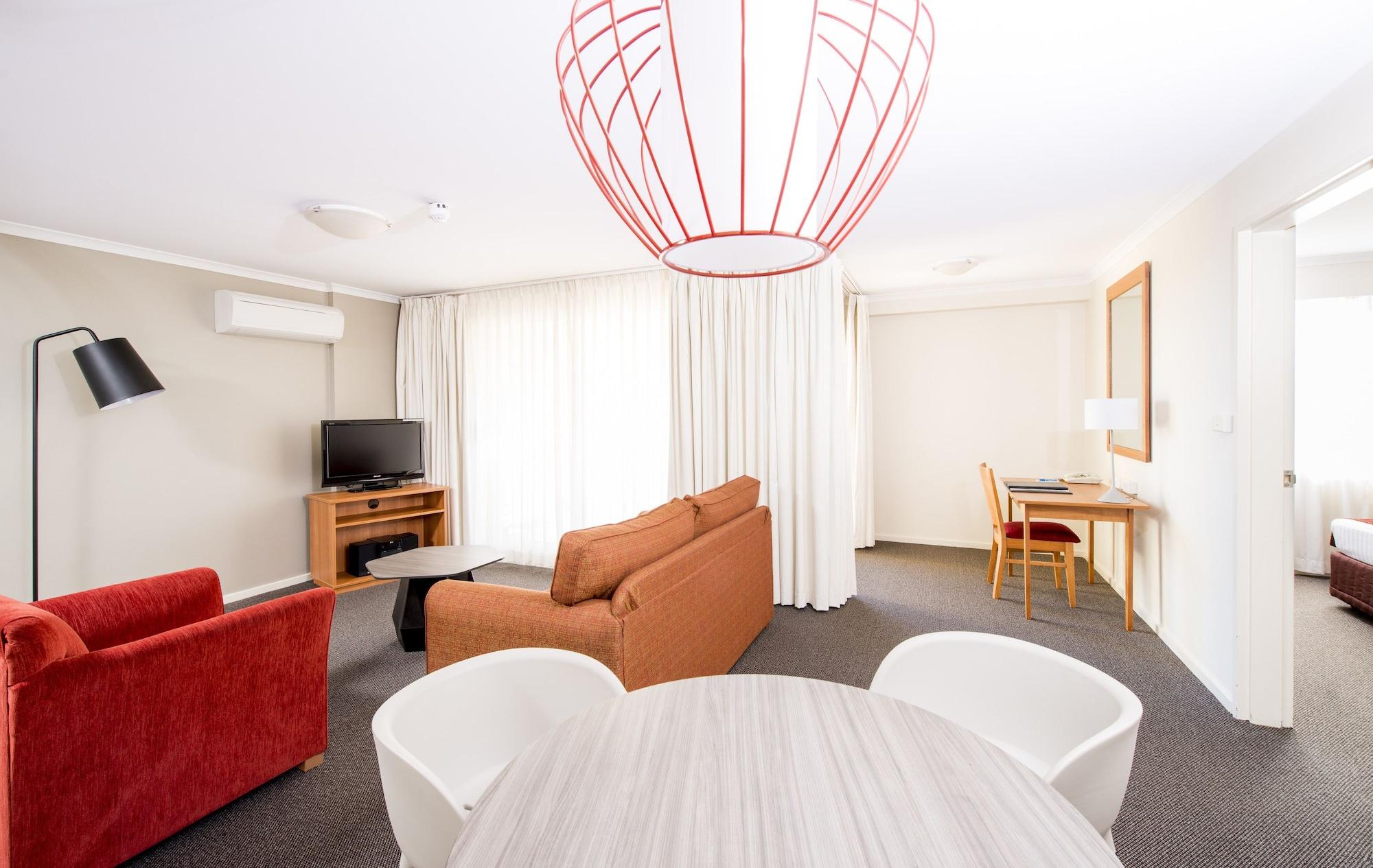 Aparthotel Mantra On Northbourne Canberra Exterior foto