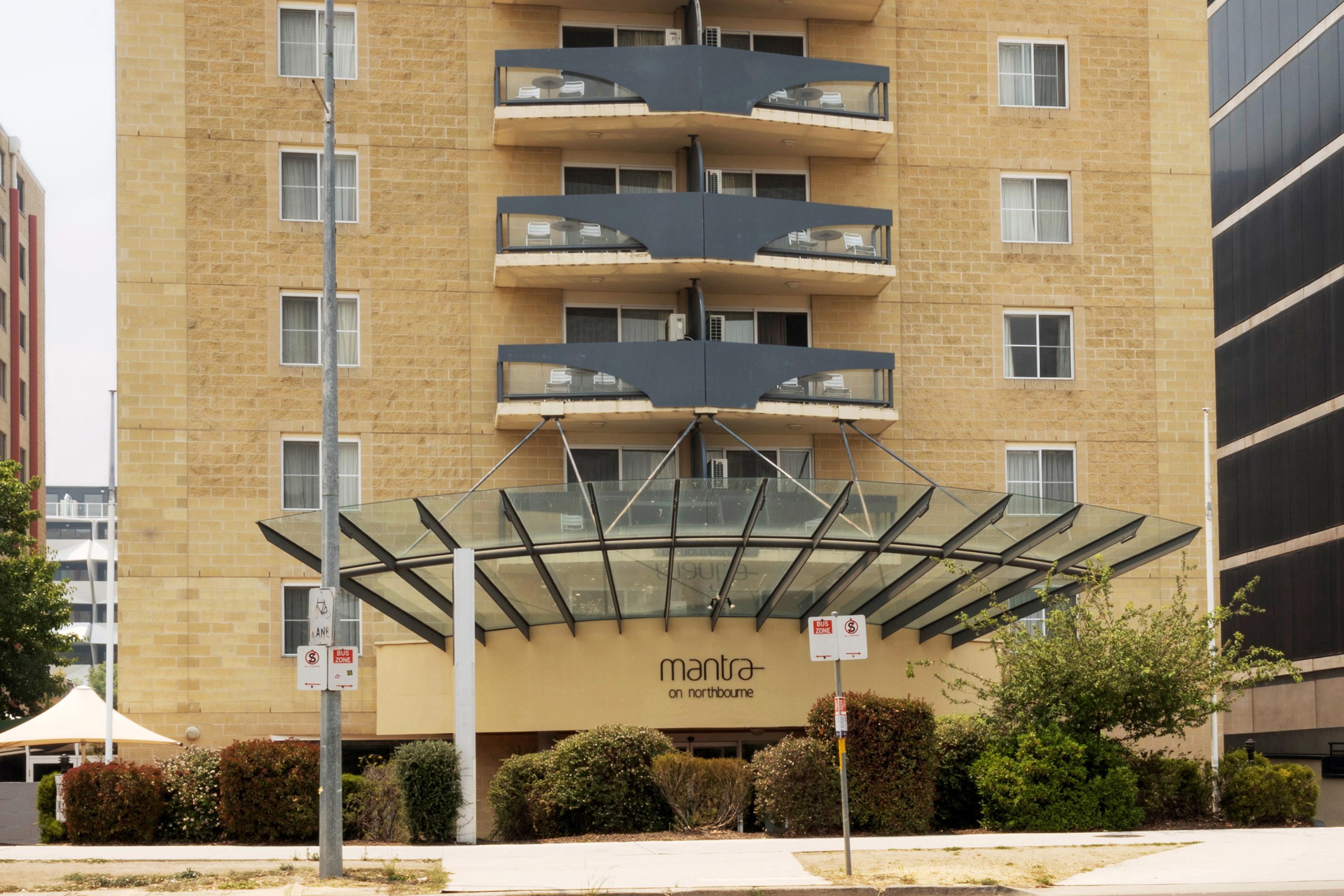 Aparthotel Mantra On Northbourne Canberra Exterior foto